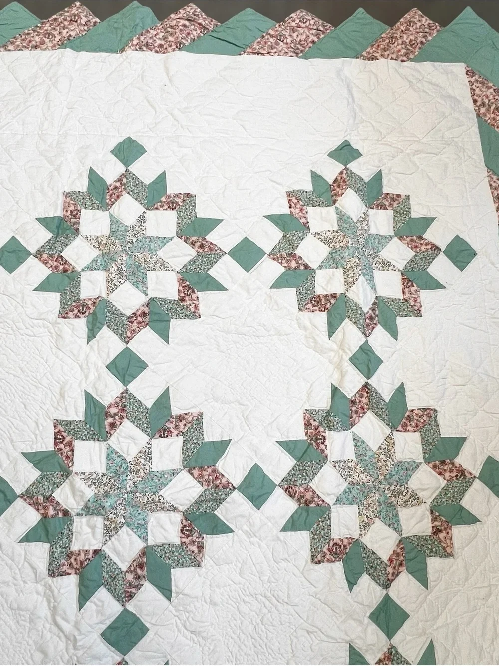 Handmade Vintage Eighth Point Star Patchwork Quilt Multicolor 85”x93” FLAW